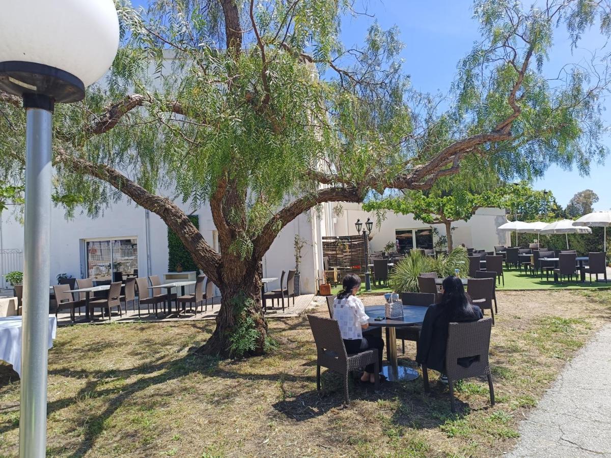 Appartamento T2, climatisé, piscines, près de la mer La Londe-les-Maures Esterno foto